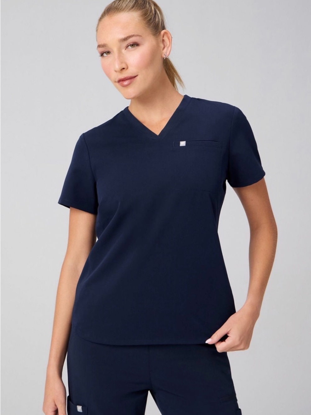 Figs Women's V-Neck Scrub Top in Navy